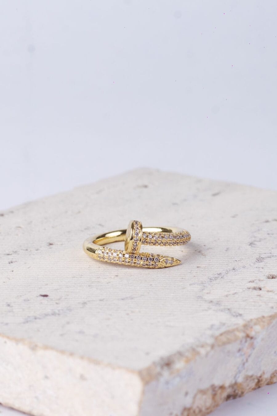 Anillo Garnet