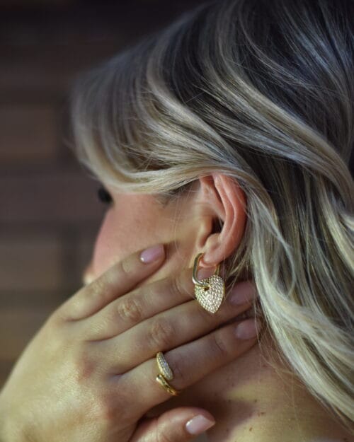Aretes Heart Radiance